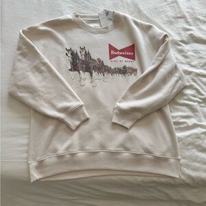 NWT Abercrombie & Fitch Cream Crewneck Sweater